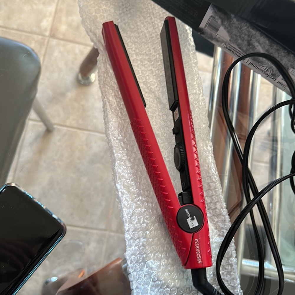 Style House professional styling Iron - Picture 2 of 10